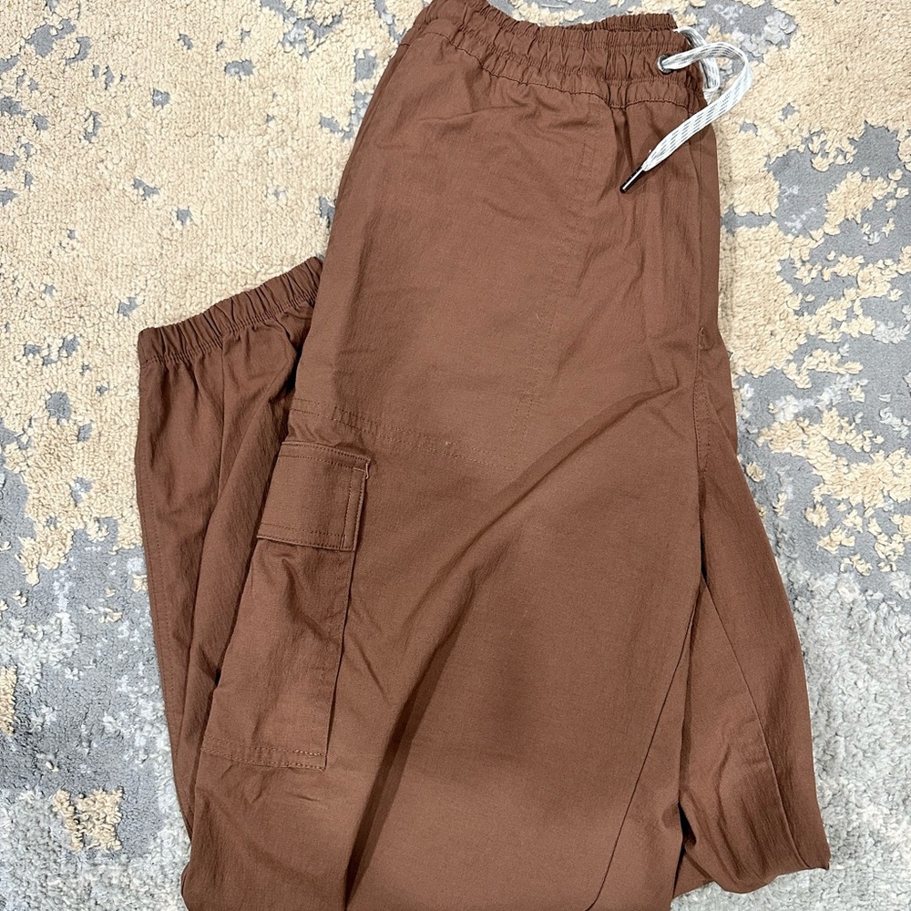 Vuori Women’s Birch Jogger in Pepper